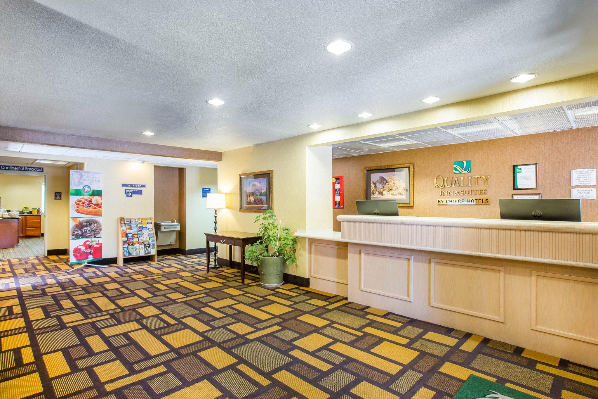 Quality Inn & Suites Від Екстер'єр фото