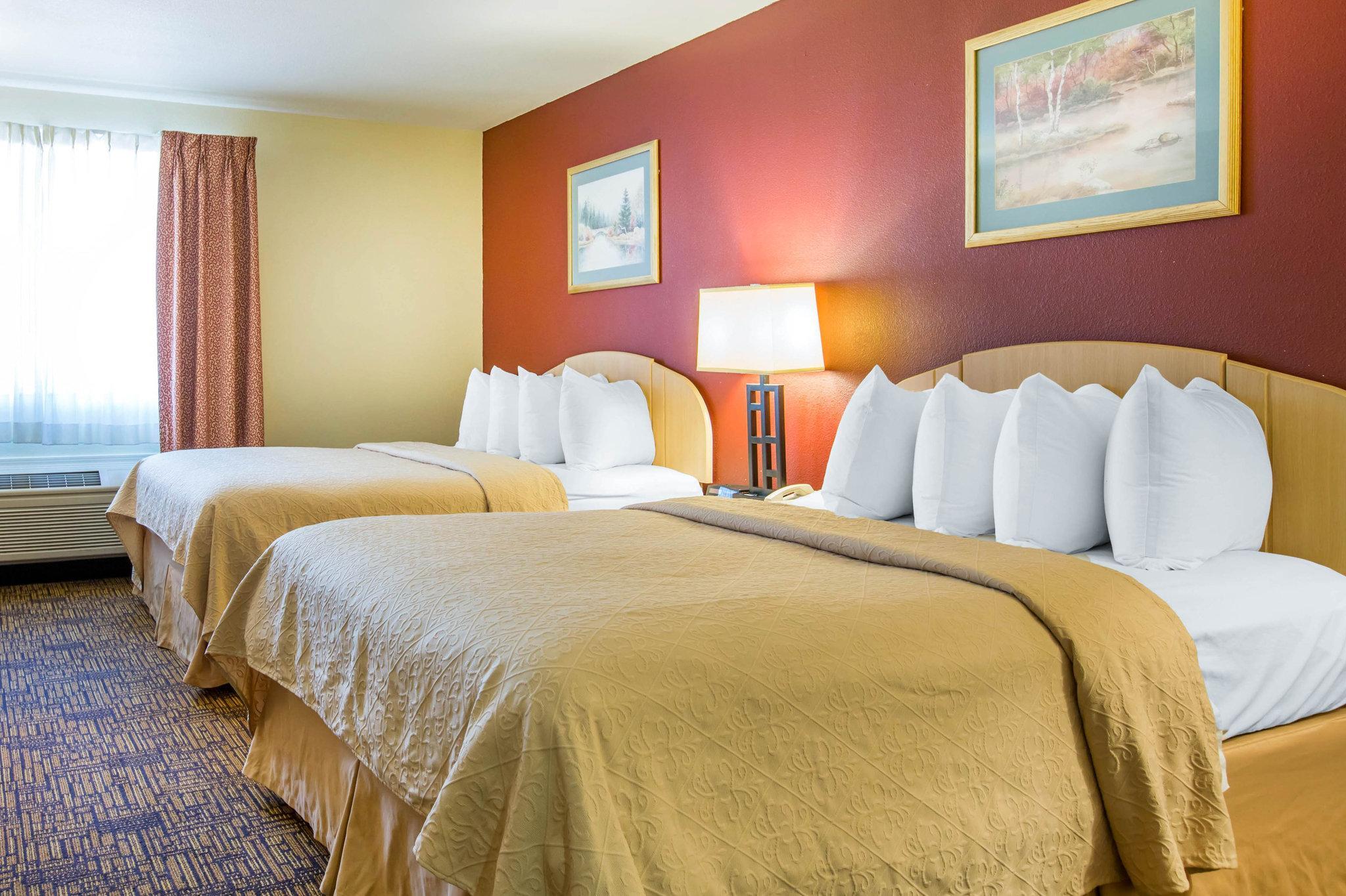 Quality Inn & Suites Від Екстер'єр фото