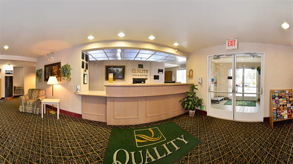 Quality Inn & Suites Від Зручності фото